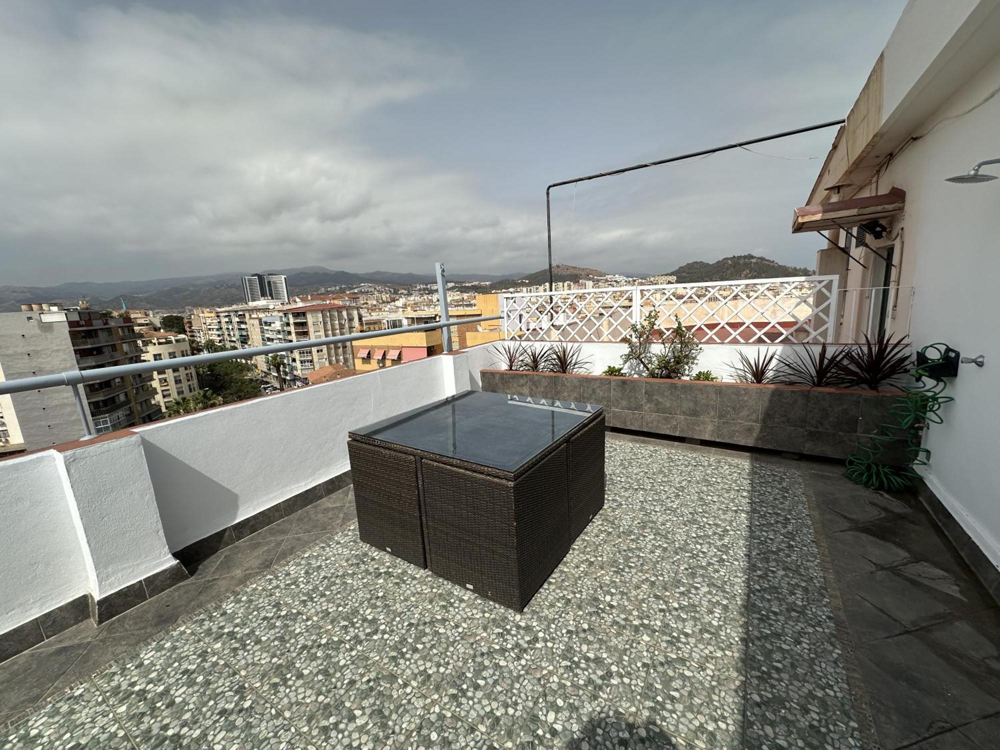 Apartamento Atico Plaza Bailen Centro *