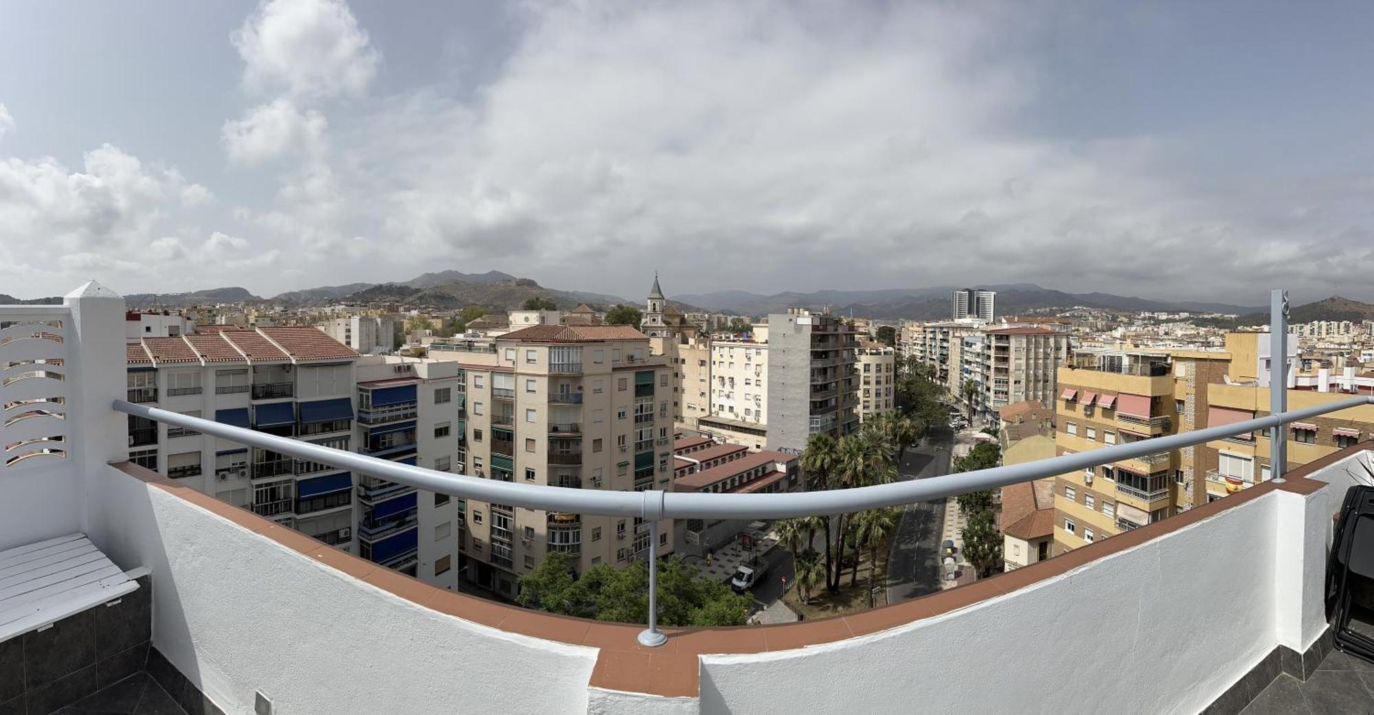 Apartamento Atico Plaza Bailen Centro Málaga