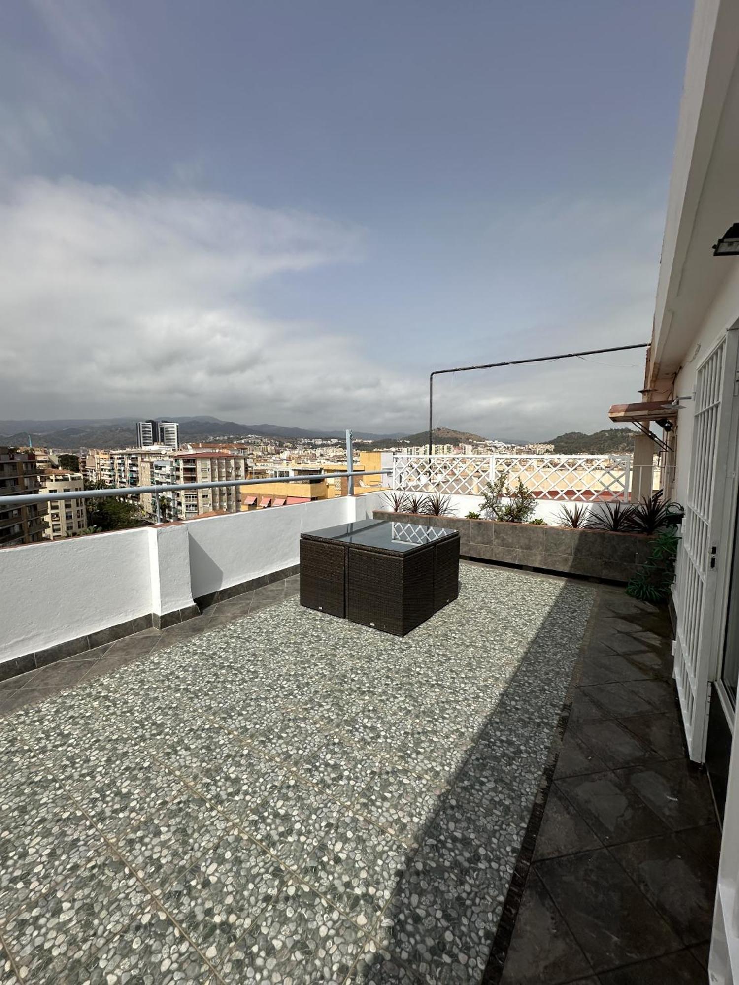 Atico Plaza Bailen Centro Apartamento *